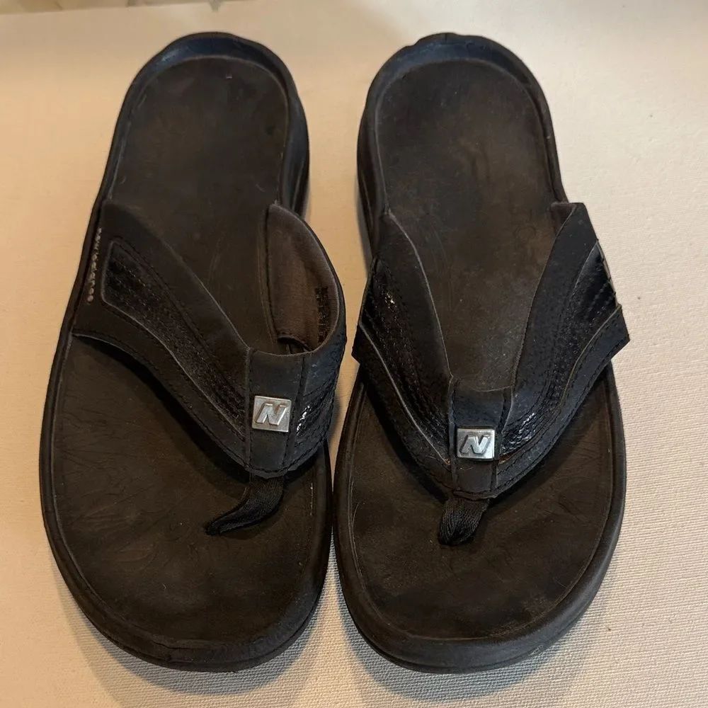 New Balance Black Flip-Flop Sandals with Metal 'N' Accent